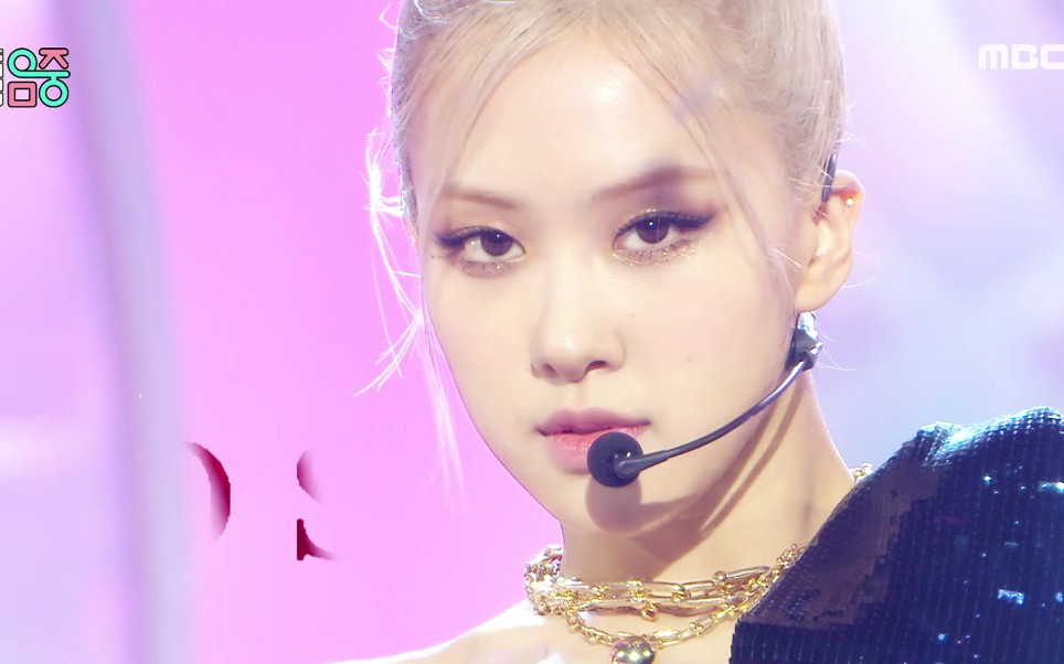 blackpinkrose朴彩英solo出道曲ontheground210320打歌舞台