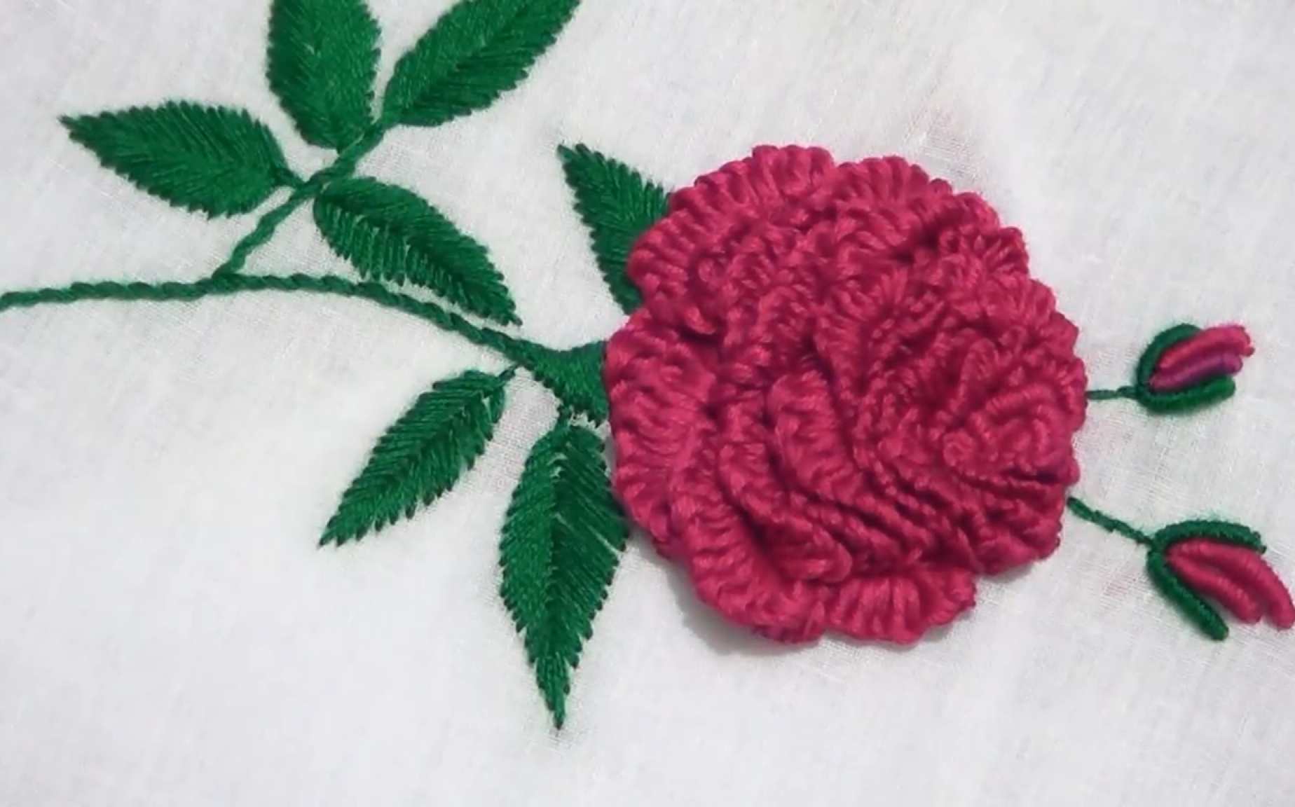 刺繡教程玫瑰花刺繡基礎教程綠葉樹葉葉子花朵搬運