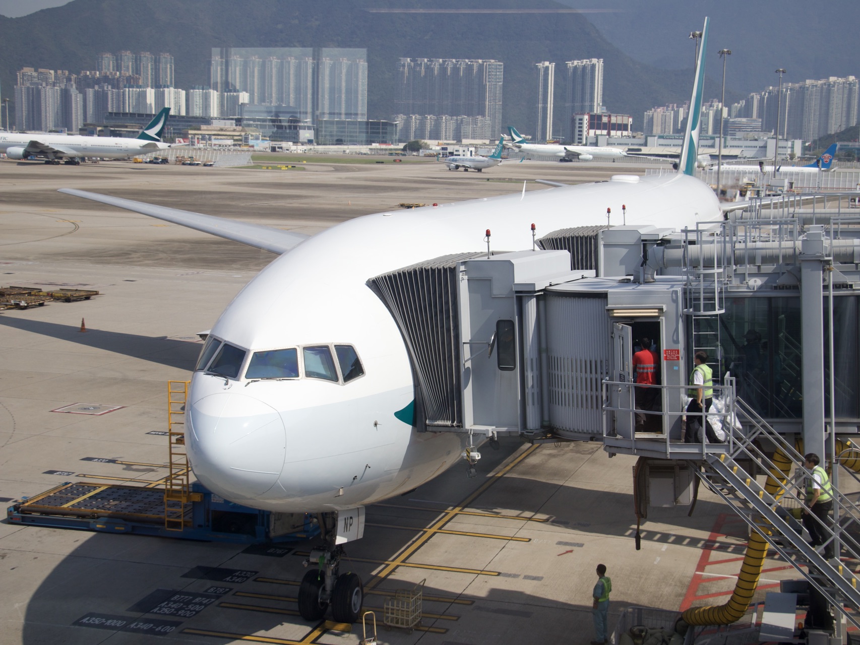 367 香港赤鱲角国际机场25l跑道起飞 详情请看简介