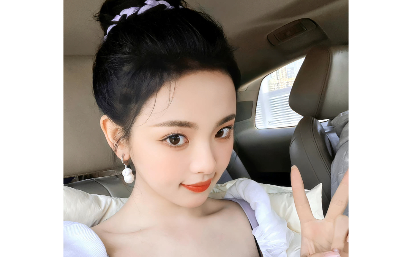 杨超越丸子头也太可爱了吧!综艺《漂亮的战斗》下班视频2023.2.26