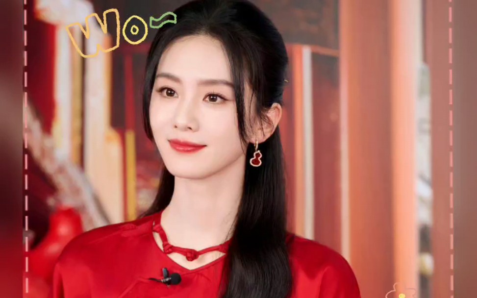 刘诗诗新中式穿搭真的很唯美,气场一点也不输杨幂,知性优雅端庄