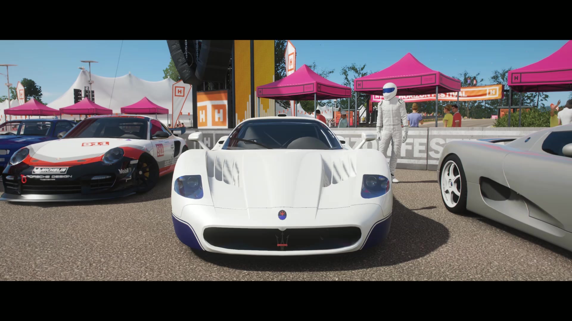 【地平线4】使用玩家skyinfin新改进的玛莎拉蒂mc12进入线上高手大厅