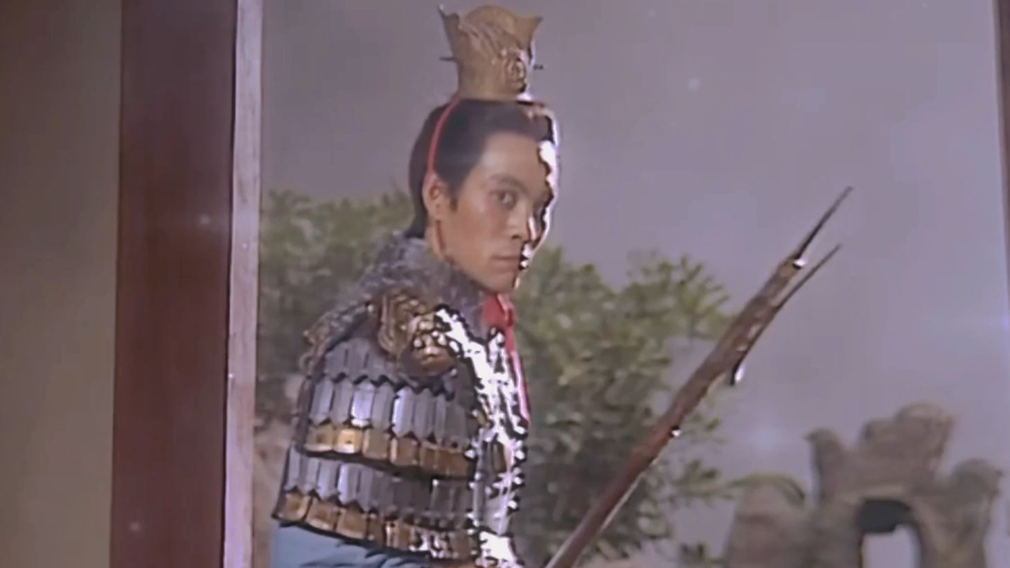 方天把戟，专门捅爸比