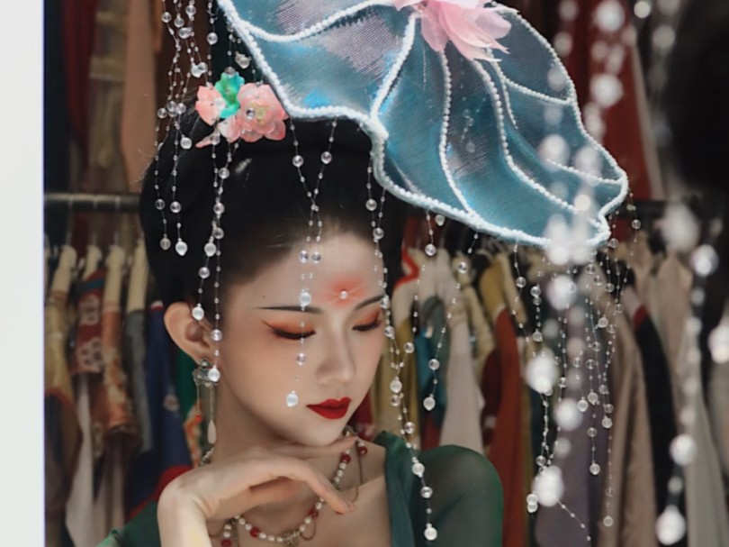 贵妃荷叶帽 杨玉环凌波舞复原造型有多美