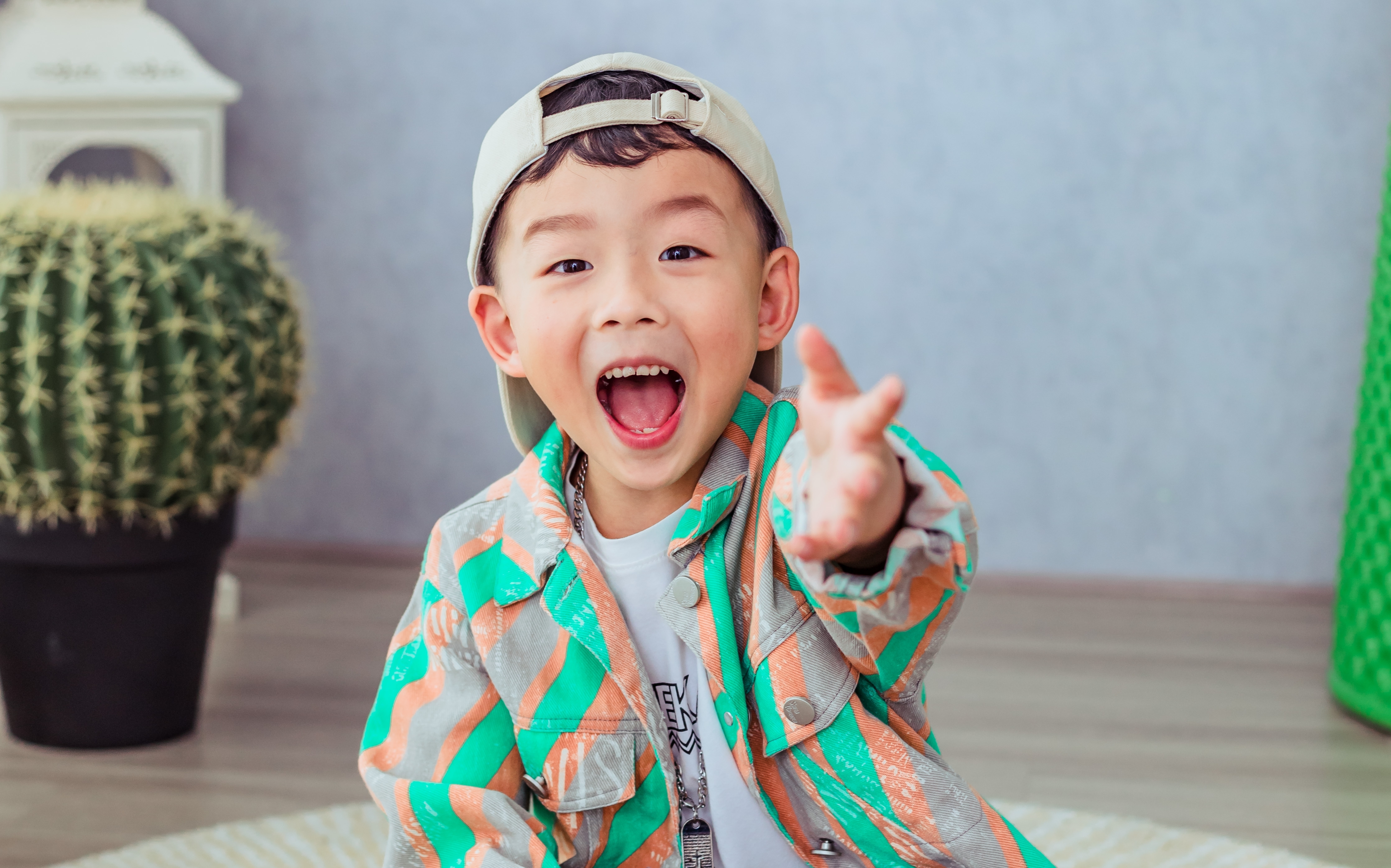 小朋友最近拍的艺术照