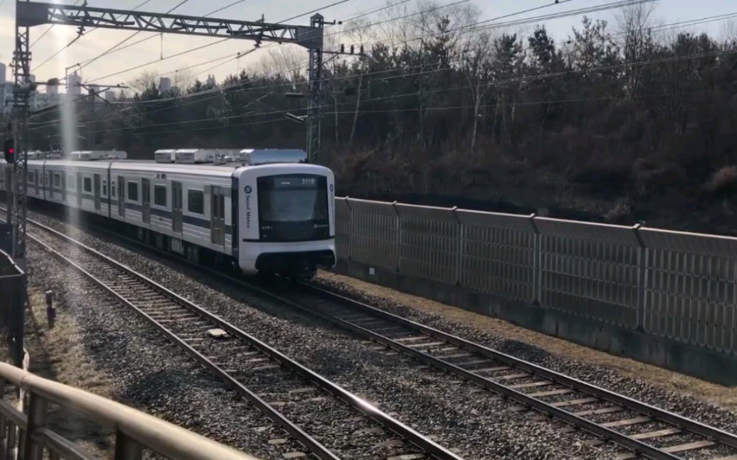 [韩国铁路]首尔交通公社4号线新车481号试运行_哔哩哔哩 (゜-゜)つロ