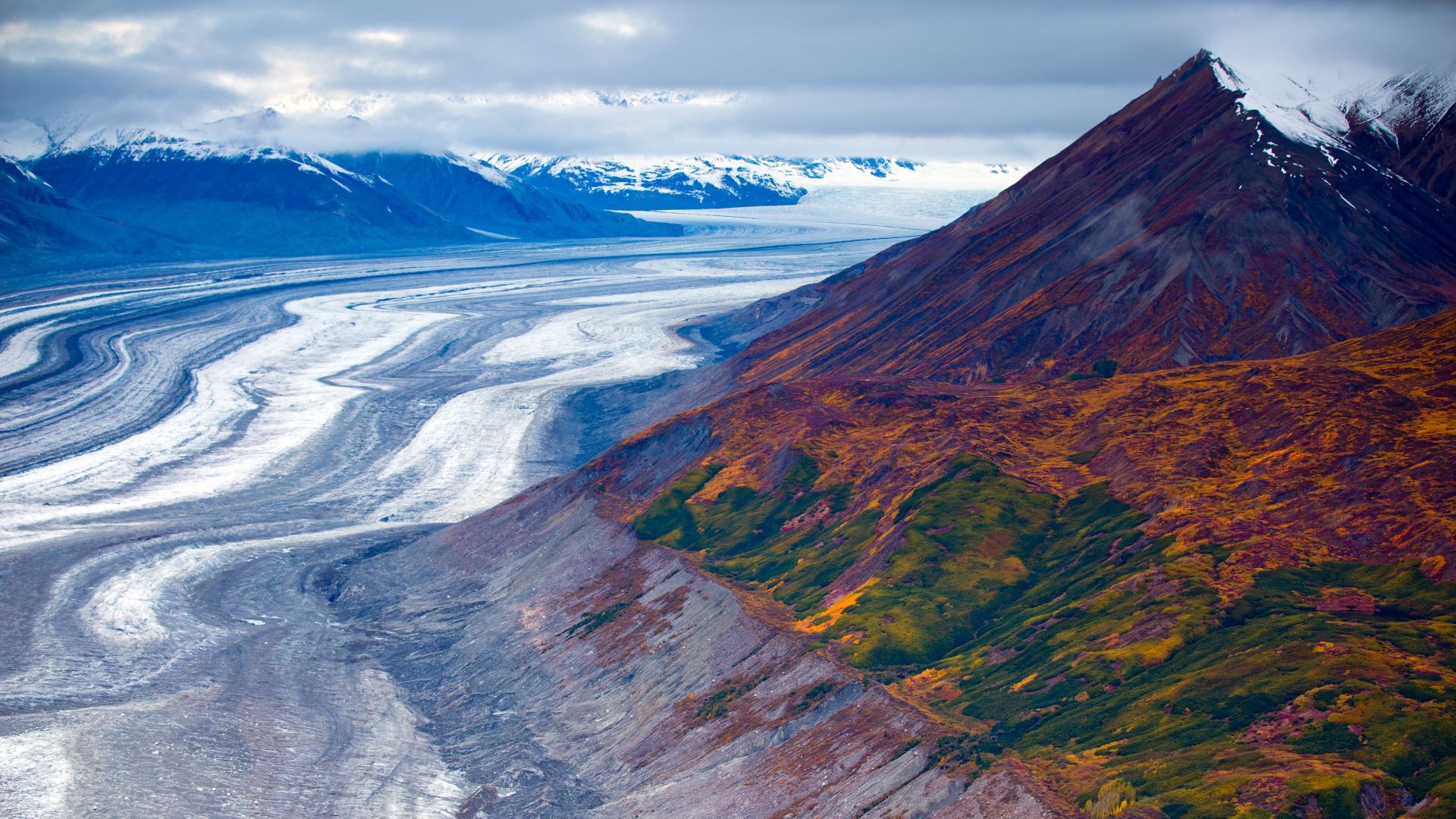 mount logan in kluane national park and reserve