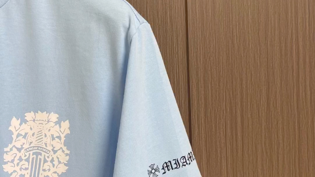 分享一下高仿 chrome hearts ch 克罗心梵文短袖t恤