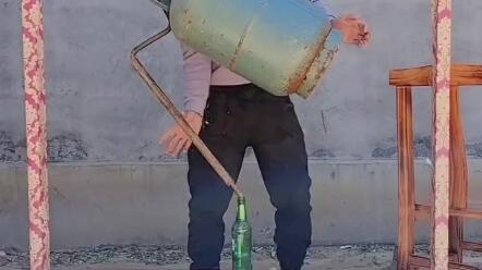 牛顿已经哭晕在厕所