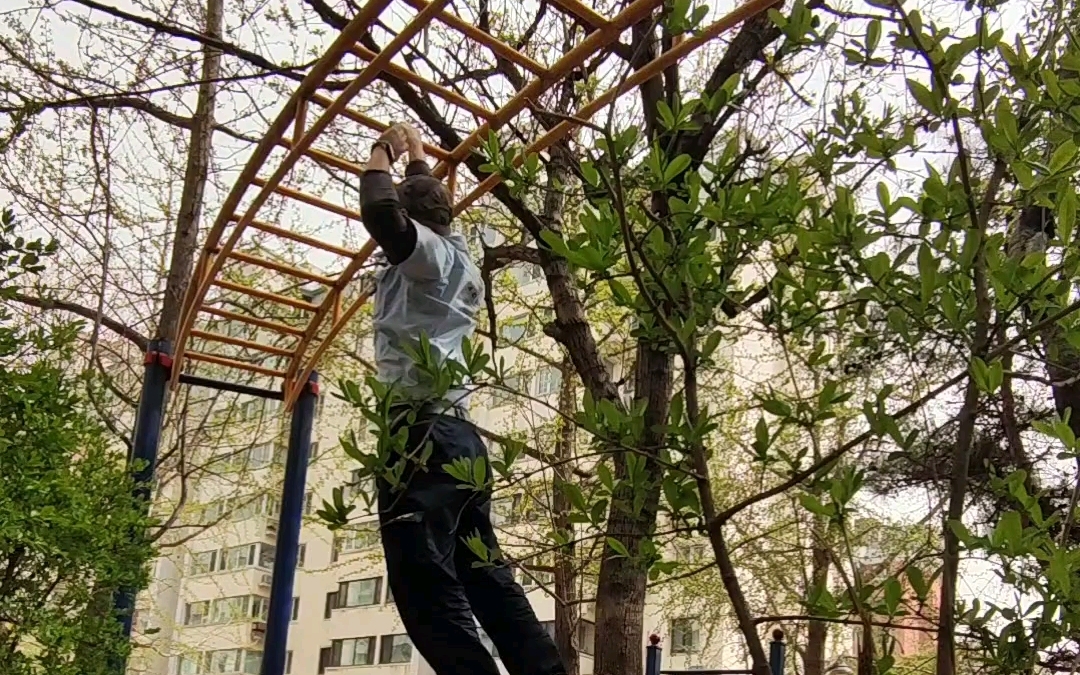 爬云梯的正确打开方式