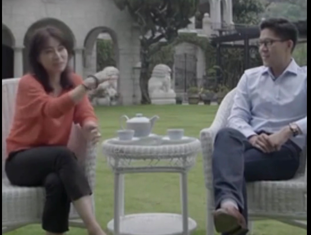 霍启刚因为吃醋 哭着给丈母娘打电话 最后还是郭晶晶开车去接他