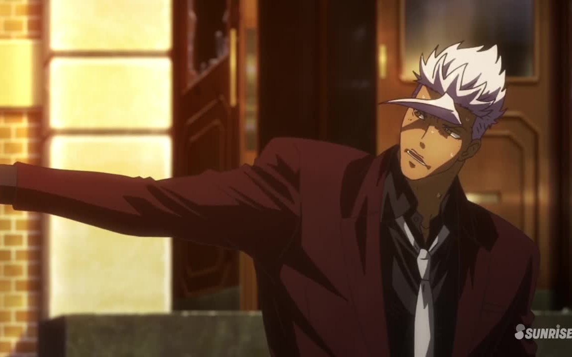 装死逃避未果还开枪打团员的奥尔加