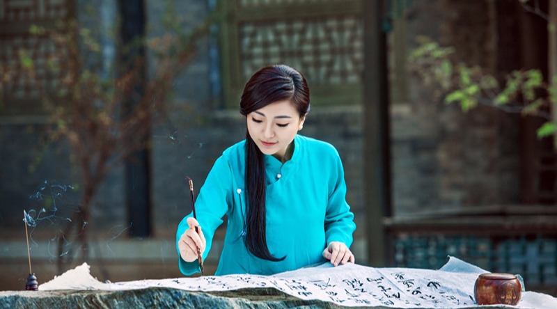 刘珂矣的《忘尘谷》内心告白,不怕世人闲聊,只为自已眼中的山水