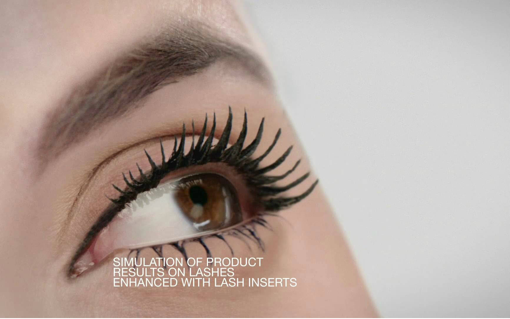 美宝莲 蜘蛛腿效果睫毛膏广告