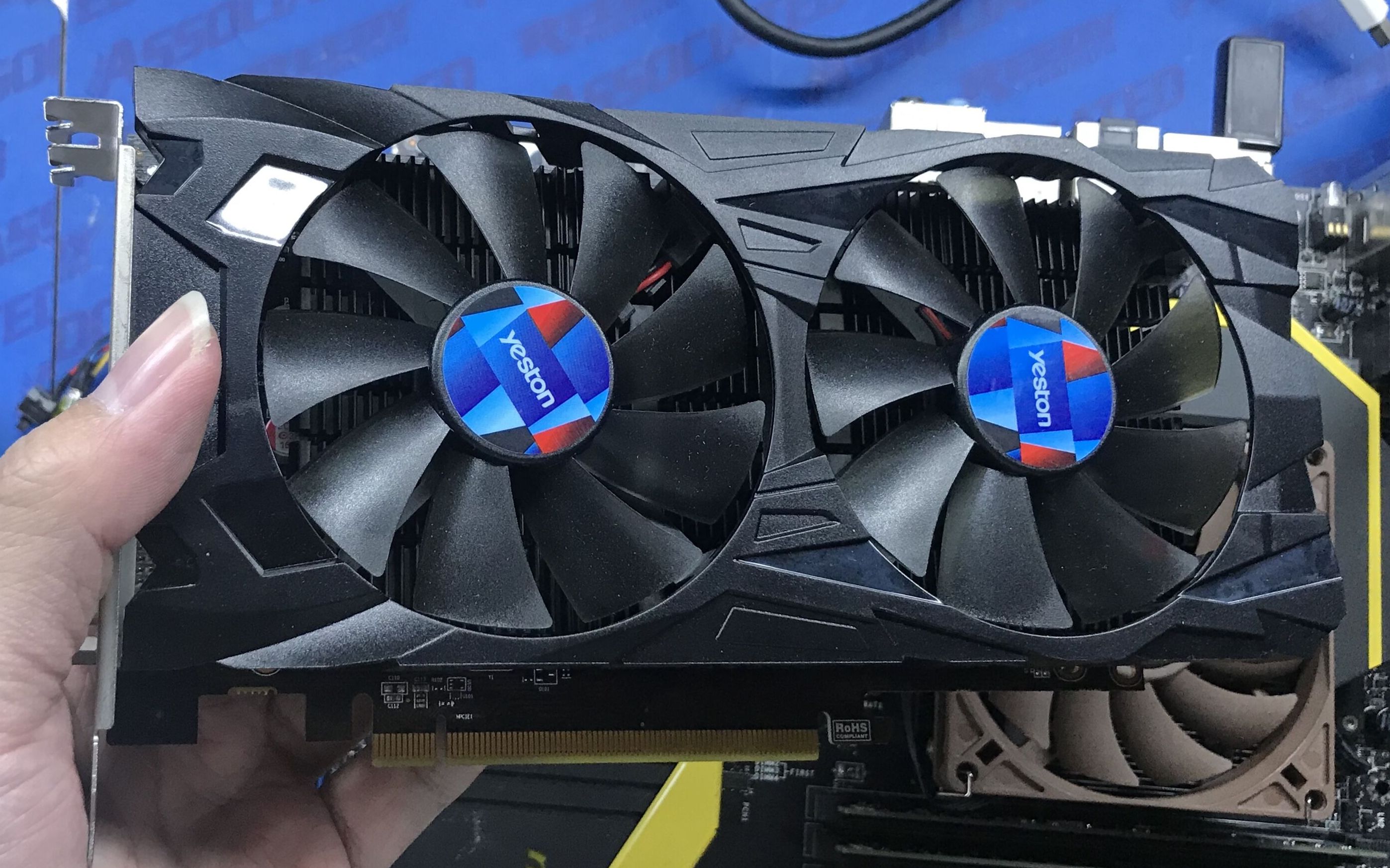 [图]RX560D显卡生病发烧到了100度+？看jet老哥我如何给显卡打退骚针