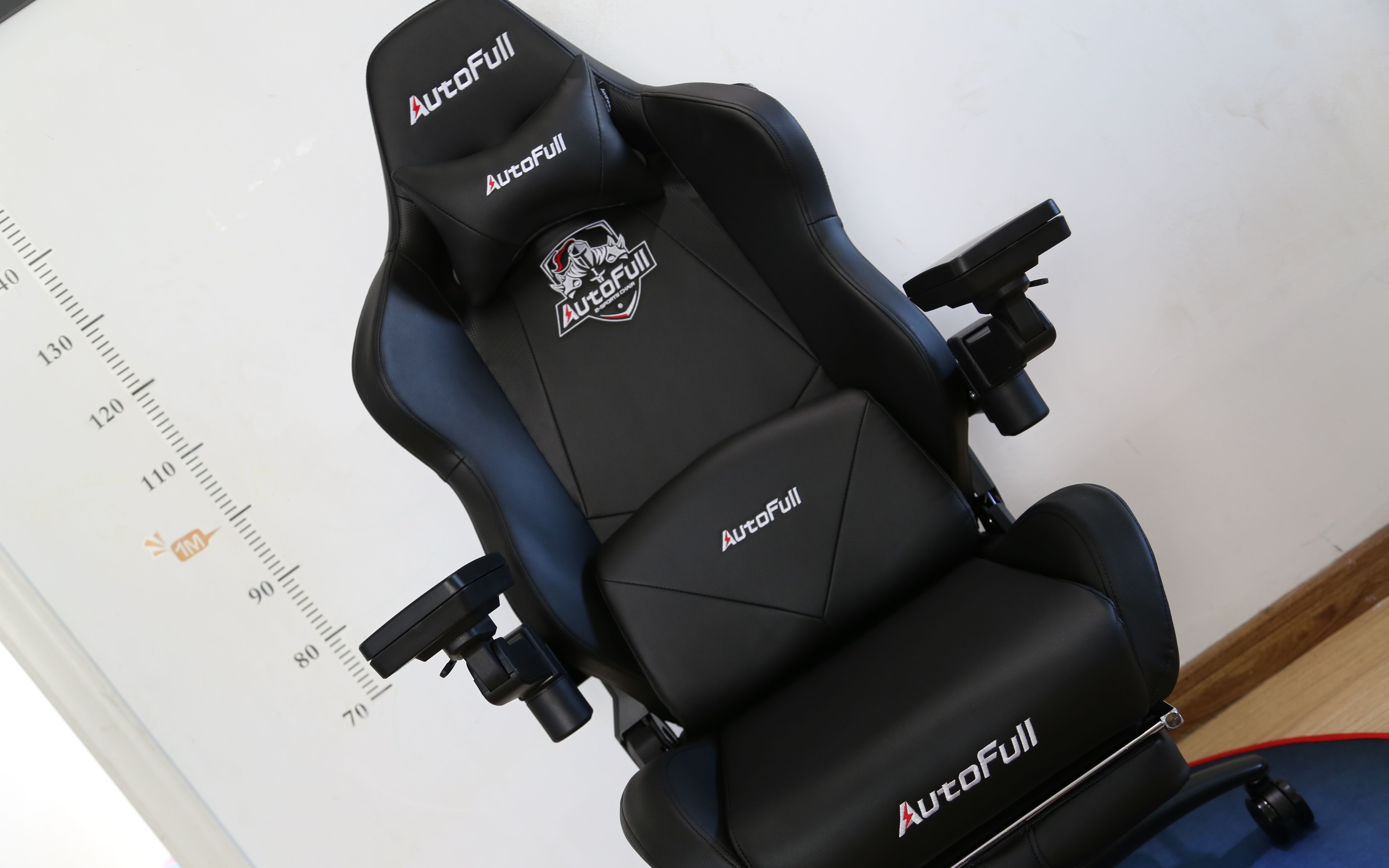 电竞座椅新次元5d扶手机械臂想赢坐傲风