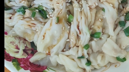 广东传统"窝篮拉肠",从化街口的美食.