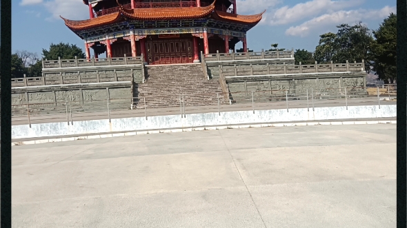 云南蒙自万亩石榴园