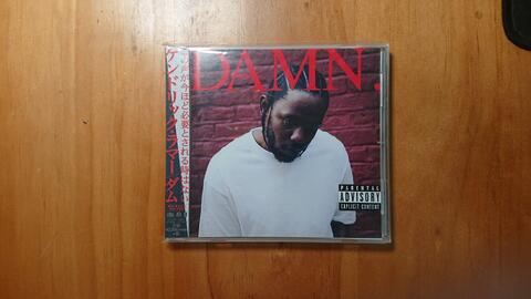 CD开箱】DAMN. - Kendrick Lamar 日版_哔哩哔哩_bilibili