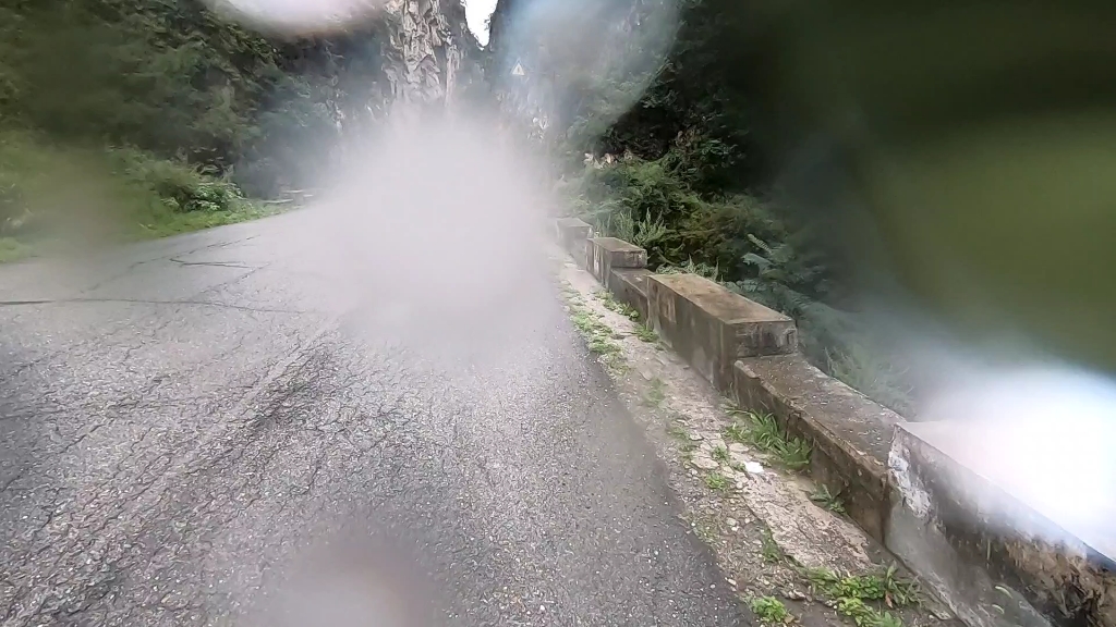 启典150g1   山里天气变化太快,一跑山就下雨,哎