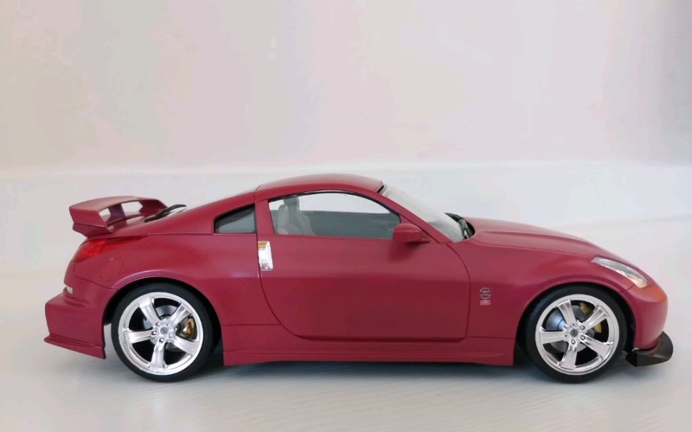 田宫1:24日产尼桑fairlady z nismo成品展示