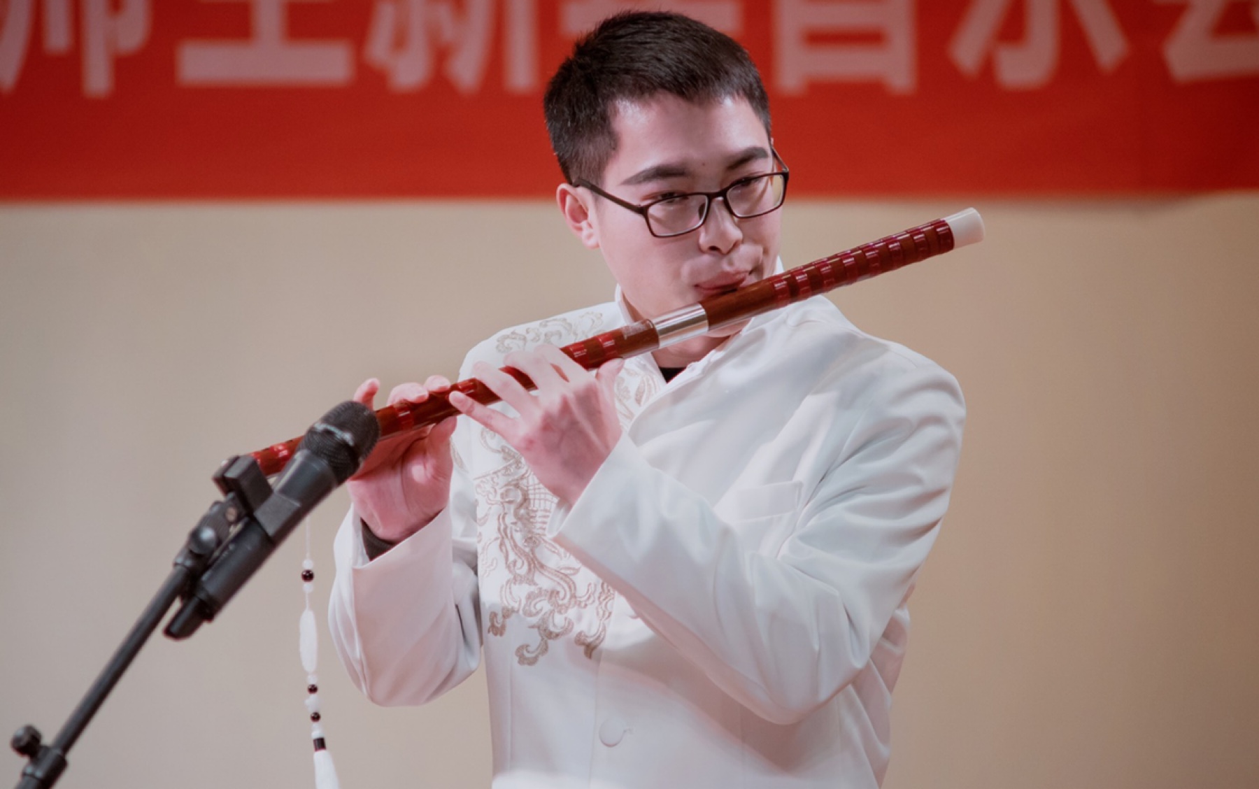 【笛子独奏】成都东郊记忆,白房子音乐厅,竹笛独奏「刀剑如梦」