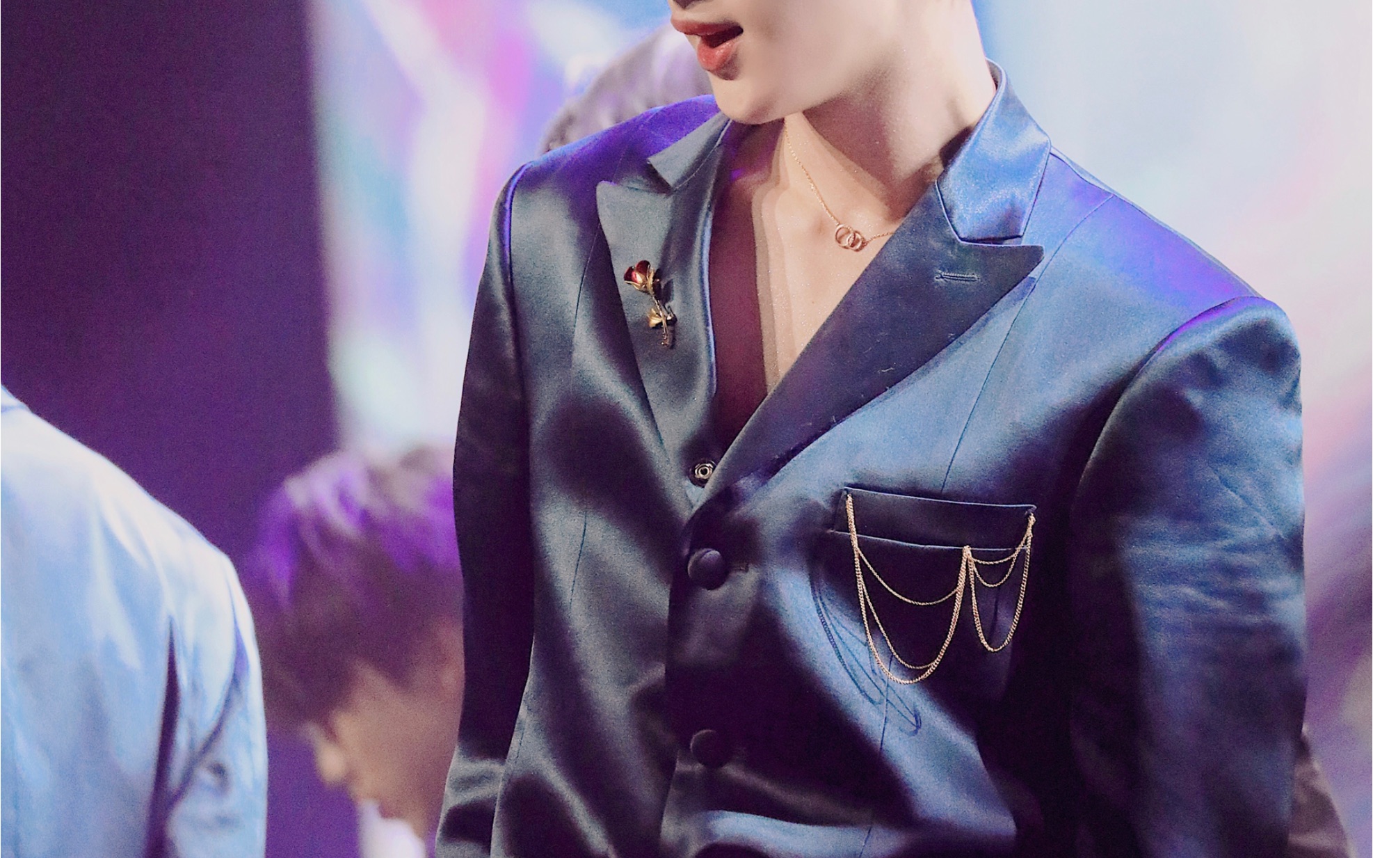 国组少年丁程鑫翻跳loveshot狙击姐姐心脏