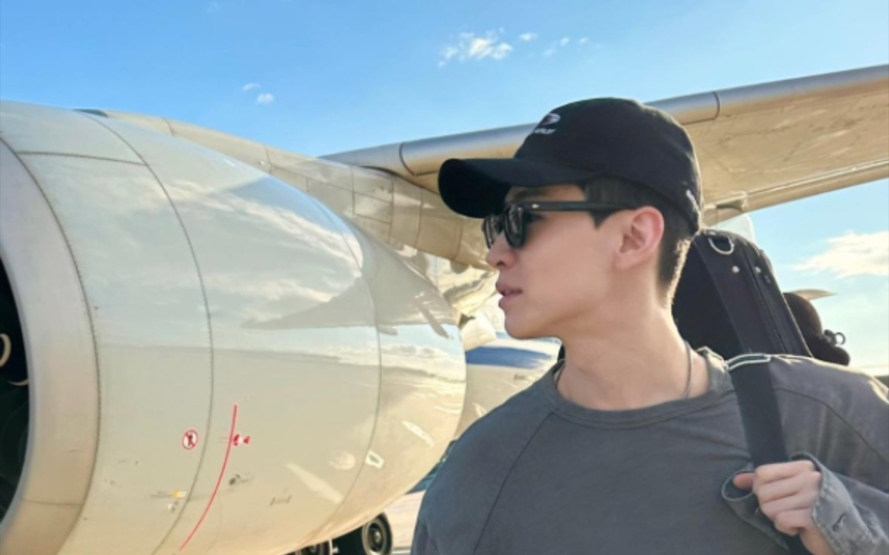230824 henry刘宪华 ins 飞北京辣