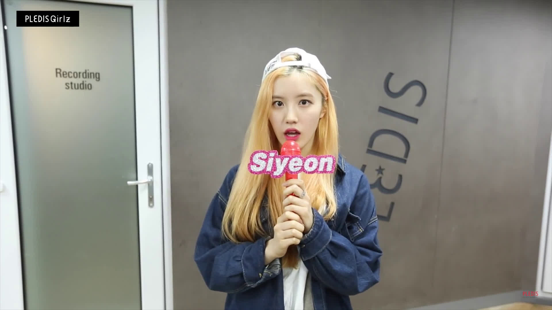 【周洁琼pinky吧】170104 [pledis 初次亮相] pledis girlz - catch