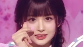 女儿天花板！NMIXX雪允《Love Lee》MC宣告式现场舞台