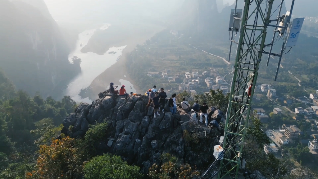 [图]老寨山公园登山