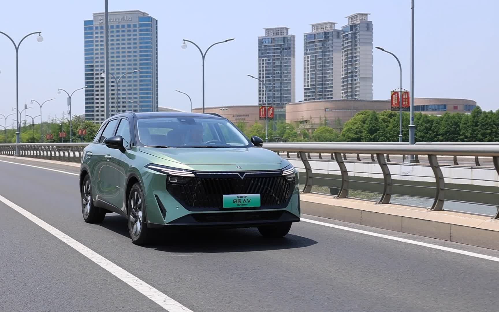 满油满电续航1132km 启辰大v dd-i 混动五州