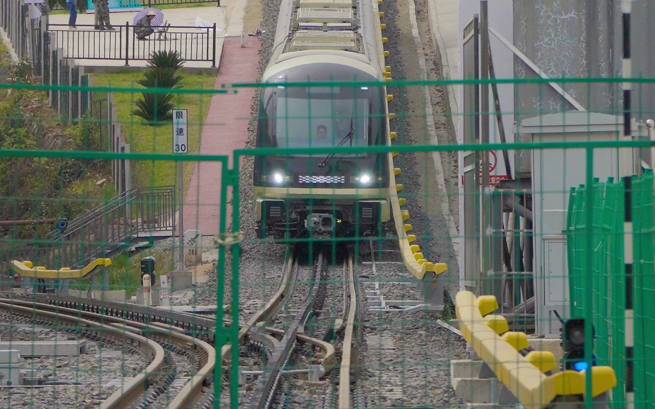 【火车】中车资阳-齿轨列车测试