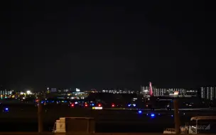 大阪伊丹空港千里川堤防的夜景night Landing At Osaka Itami Airport Japan 哔哩哔哩 つロ干杯 Bilibili