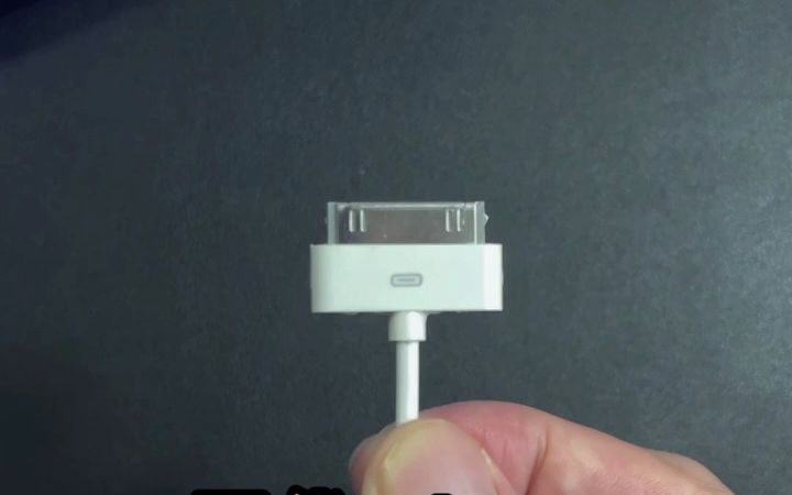 历代iPhone充电接口演化,你都用过哪个?