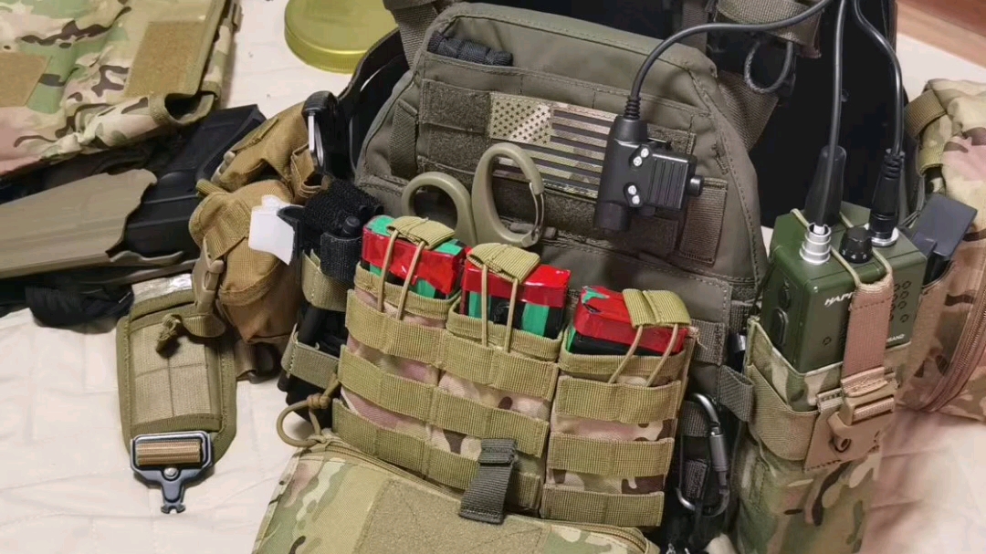 初中渣寨尼龙佬,希望各位大佬指导一下,如何搭配背心