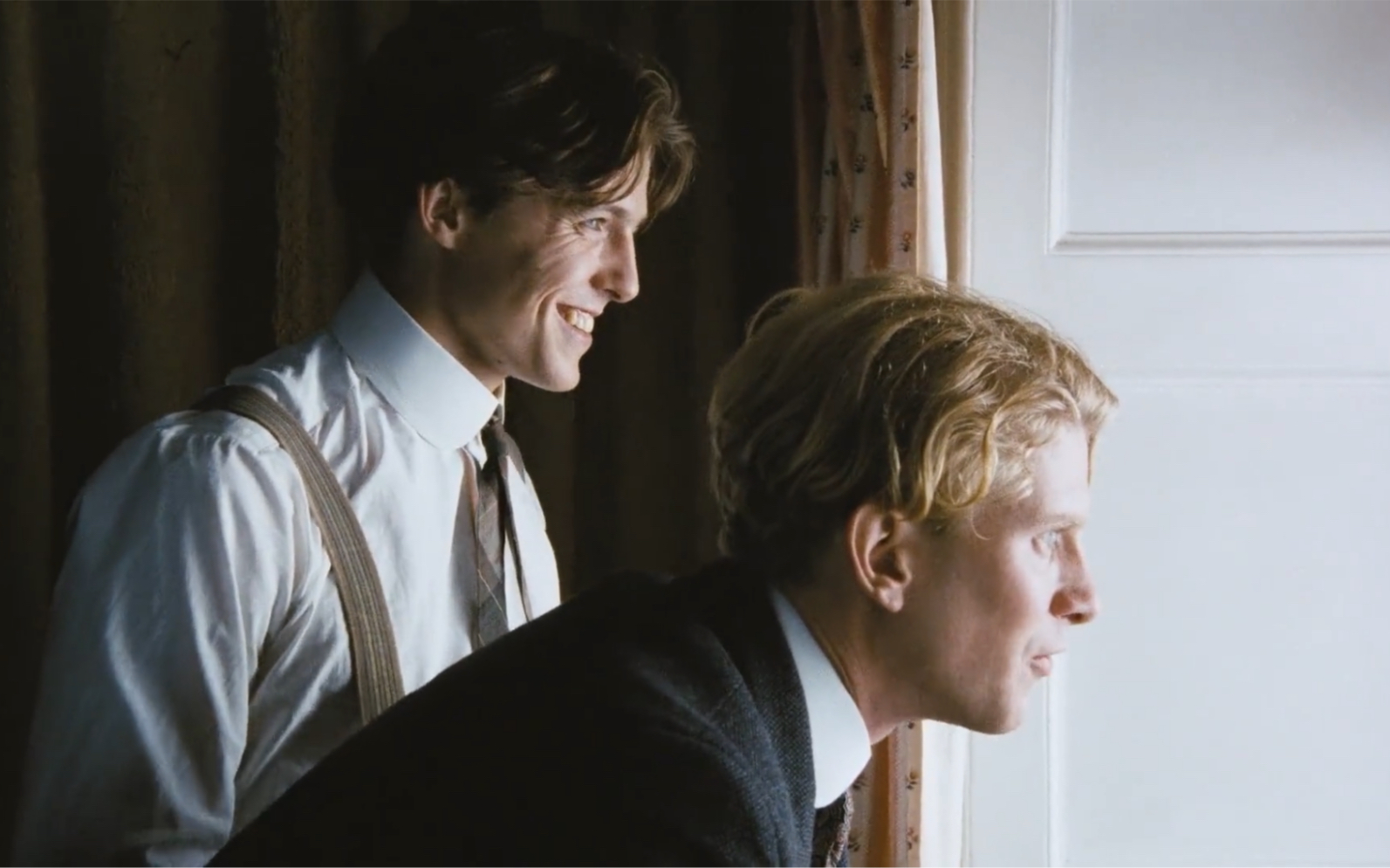  电影剪辑>maurice and clive(from maurice.莫里斯.1987)