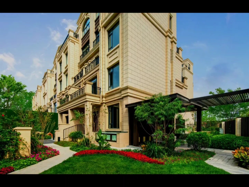 保利领秀山现房别墅