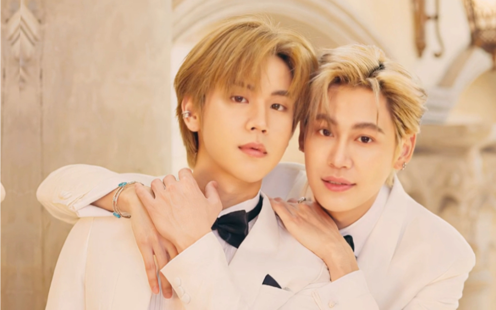 和志同道合的人在一起会是双倍的快乐因为文总包包相遇