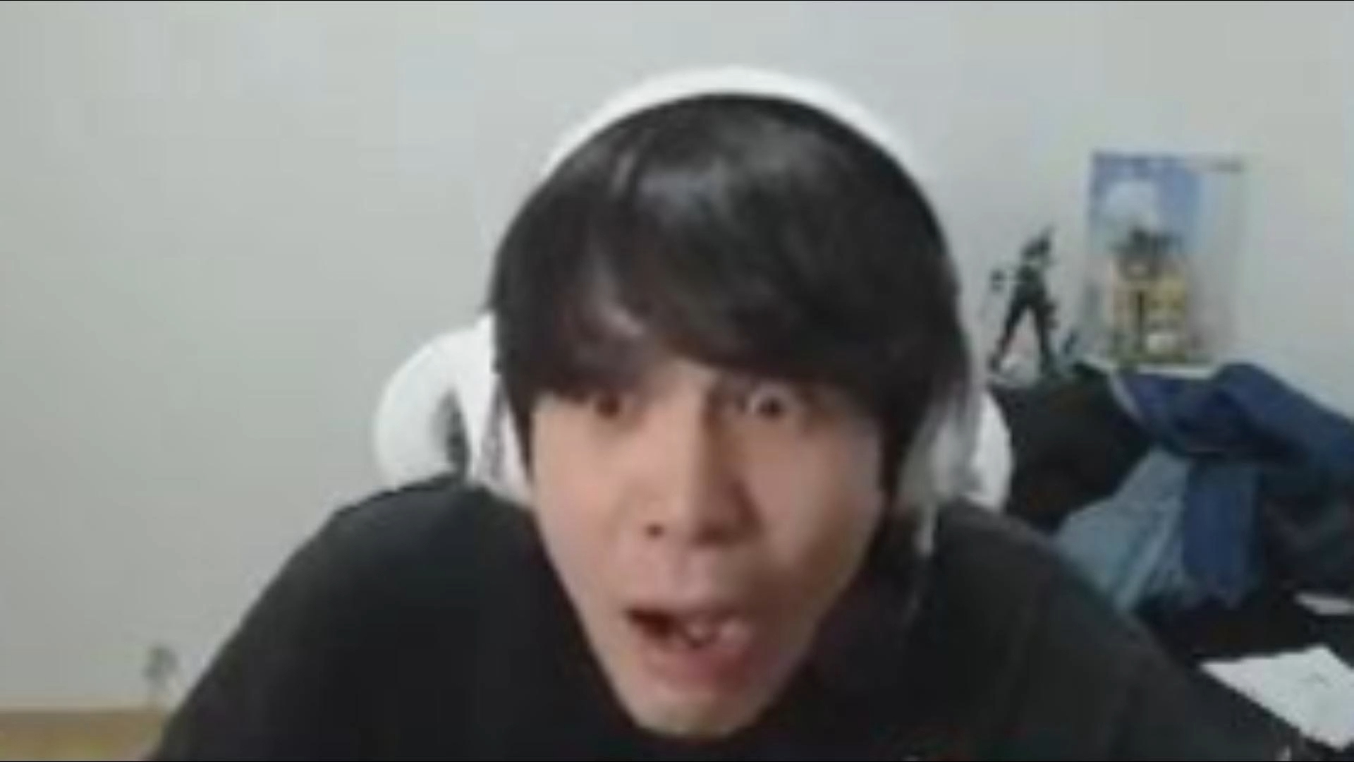 cfhd枪王玩机器首席大弟子解说伟伟的狙击表演