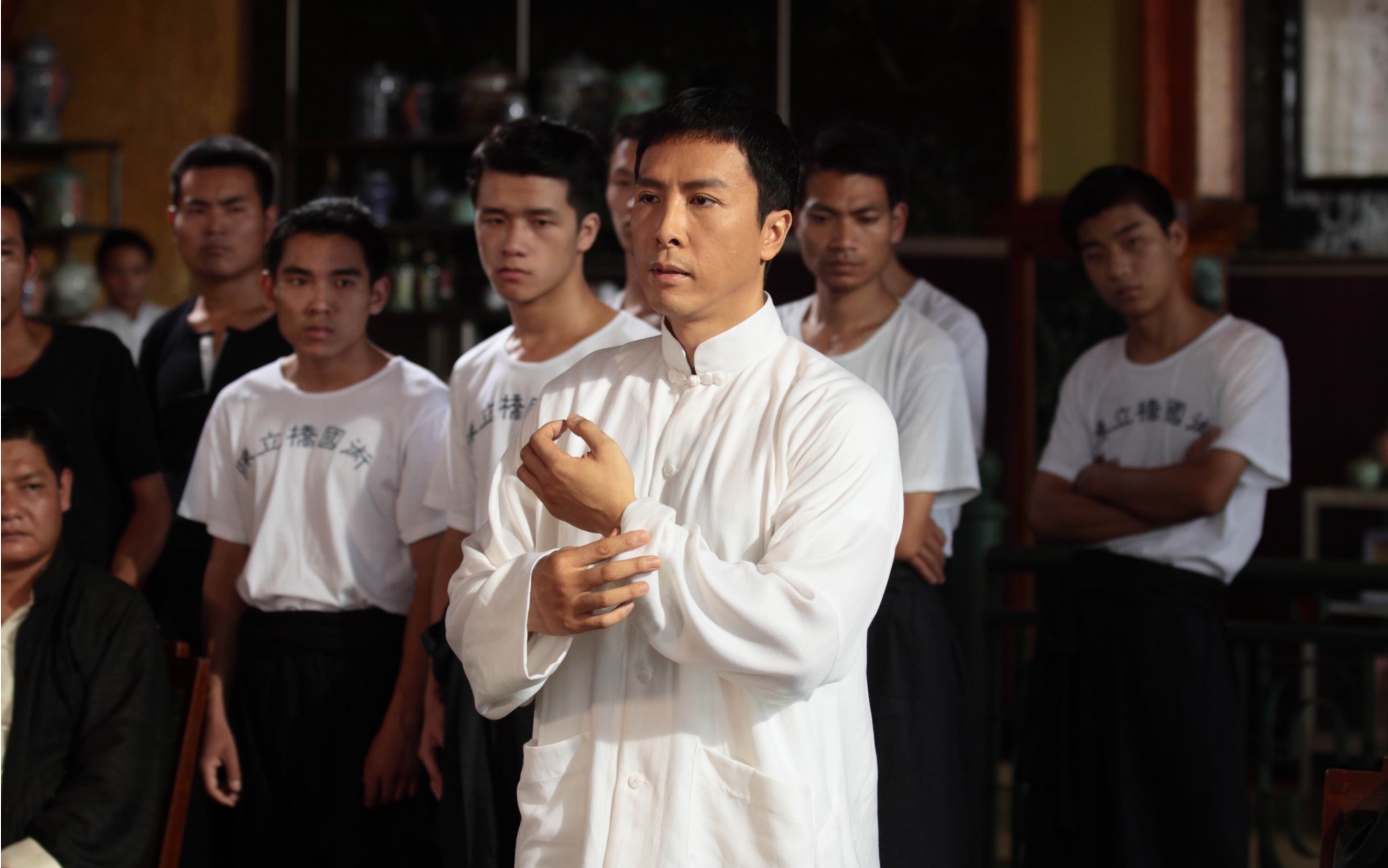 生命不止叹息,打拳不止《叶问 1》.北腿不敌南拳,咏春也可以狠辣!