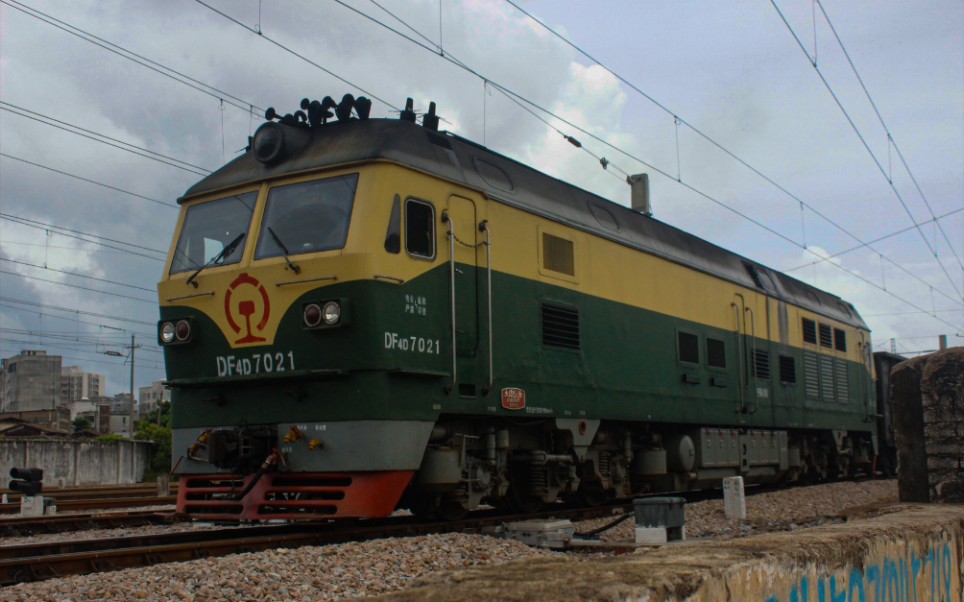 【铁路】宁局特色柳州虎内燃机车df4d