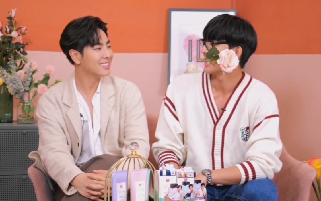 【earthmix】中字片段 20220121直播 ily(龟速更新没学过泰语试一试)