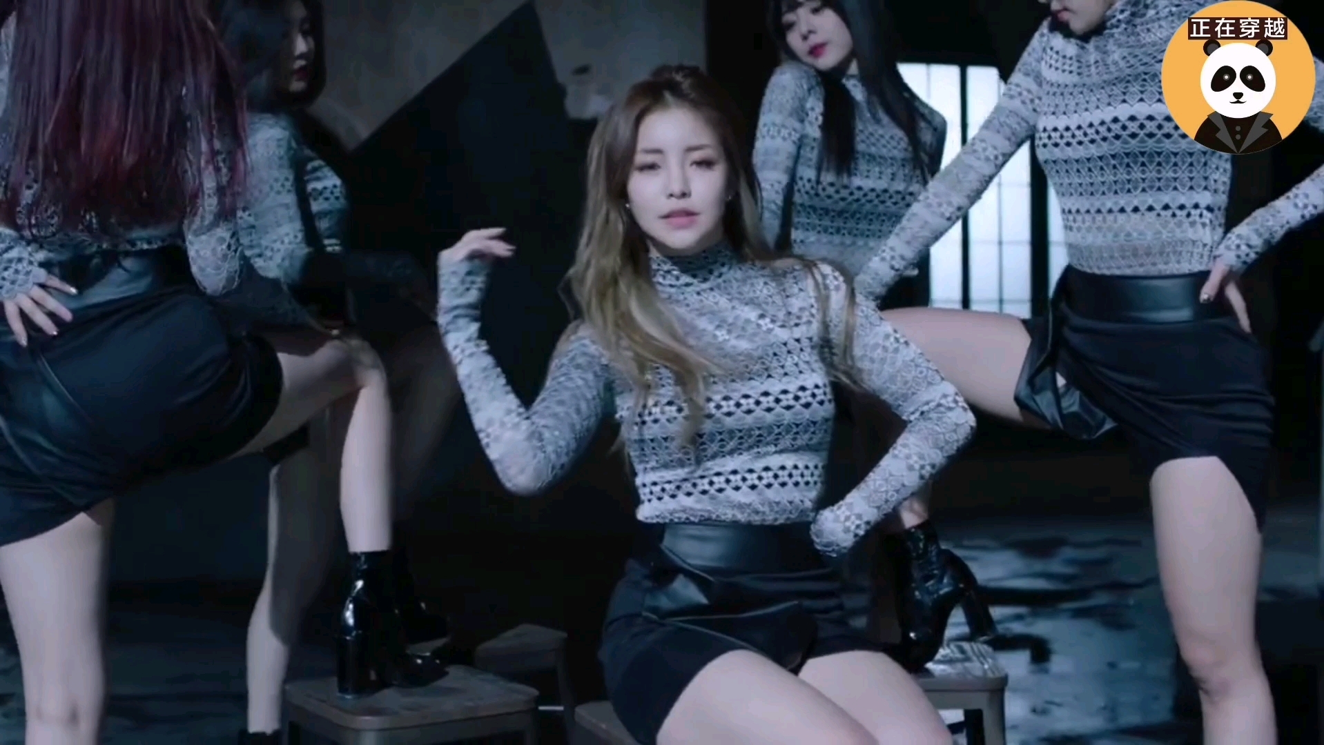 rollin 极致养眼版.怎么感觉大兵跳的比女团要好.女团是真的养眼.