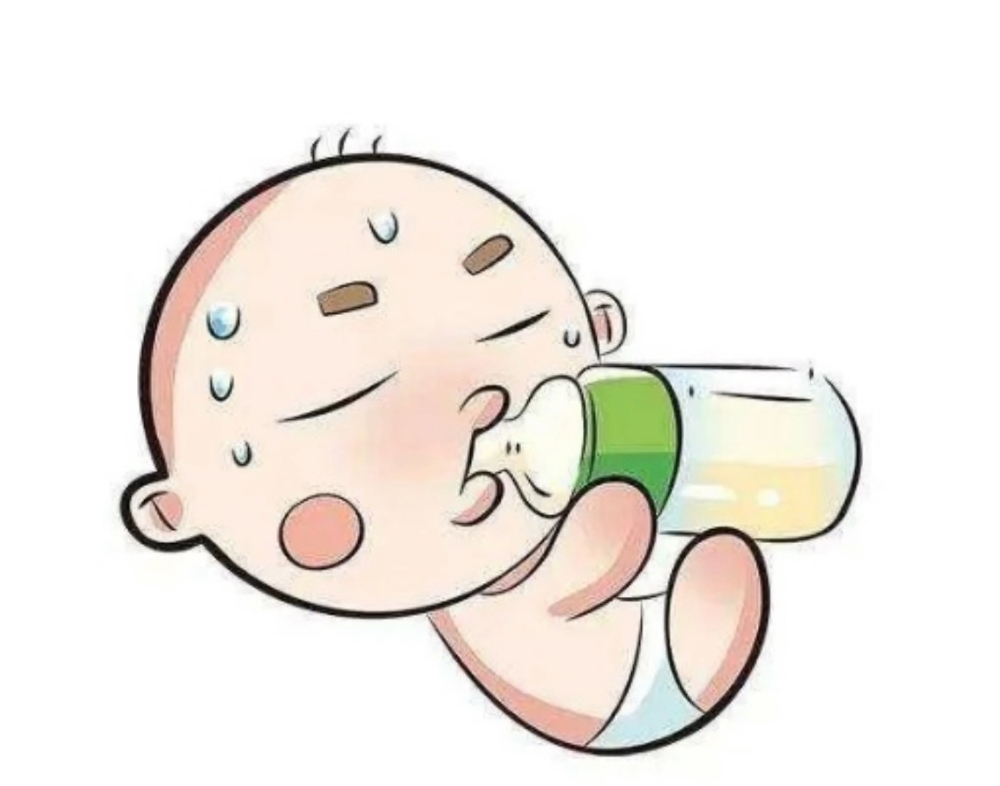 宝宝吃奶使出全身力气满身大汗