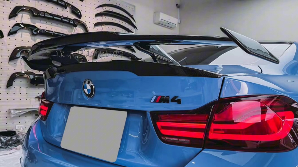 宝马 m3/m4(g80/g82)mp款碳纤维尾翼装车展示#hd_carbon#hd#m3#m4