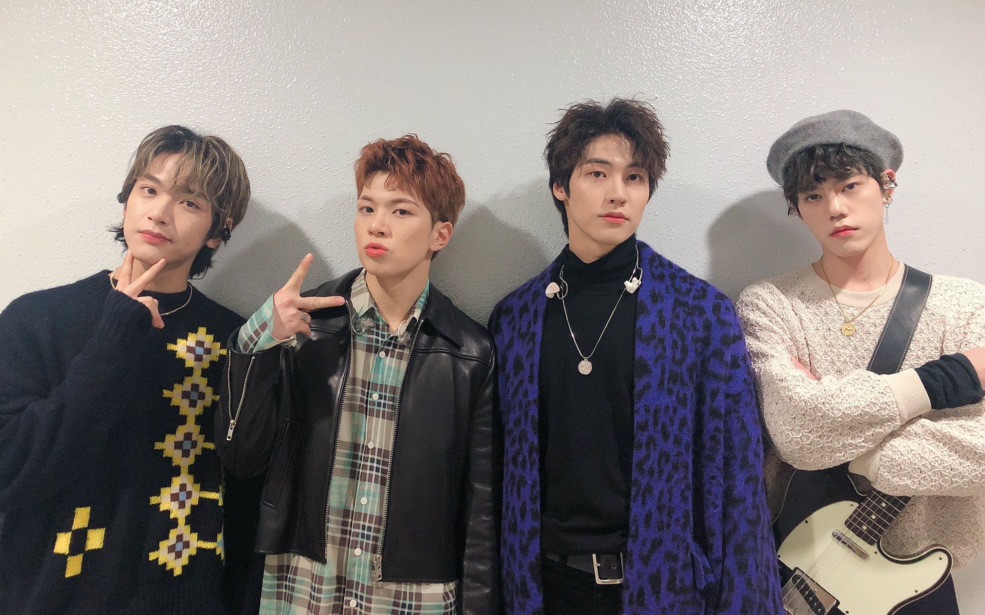 【新飞中字】我们稍微来唱一唱吧(蒙面新飞)