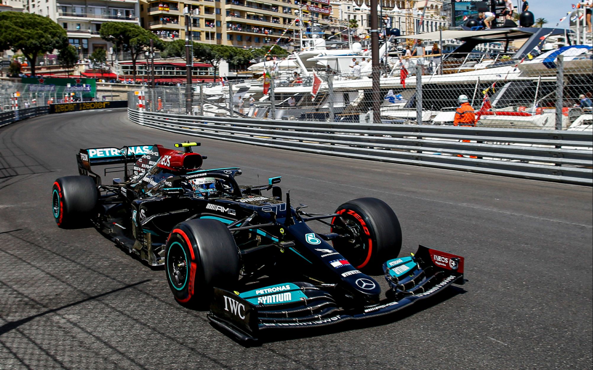 f1 2021 模拟摩纳哥站单圈排位赛 梅奔车顶机位视角(输了!但没完全输!