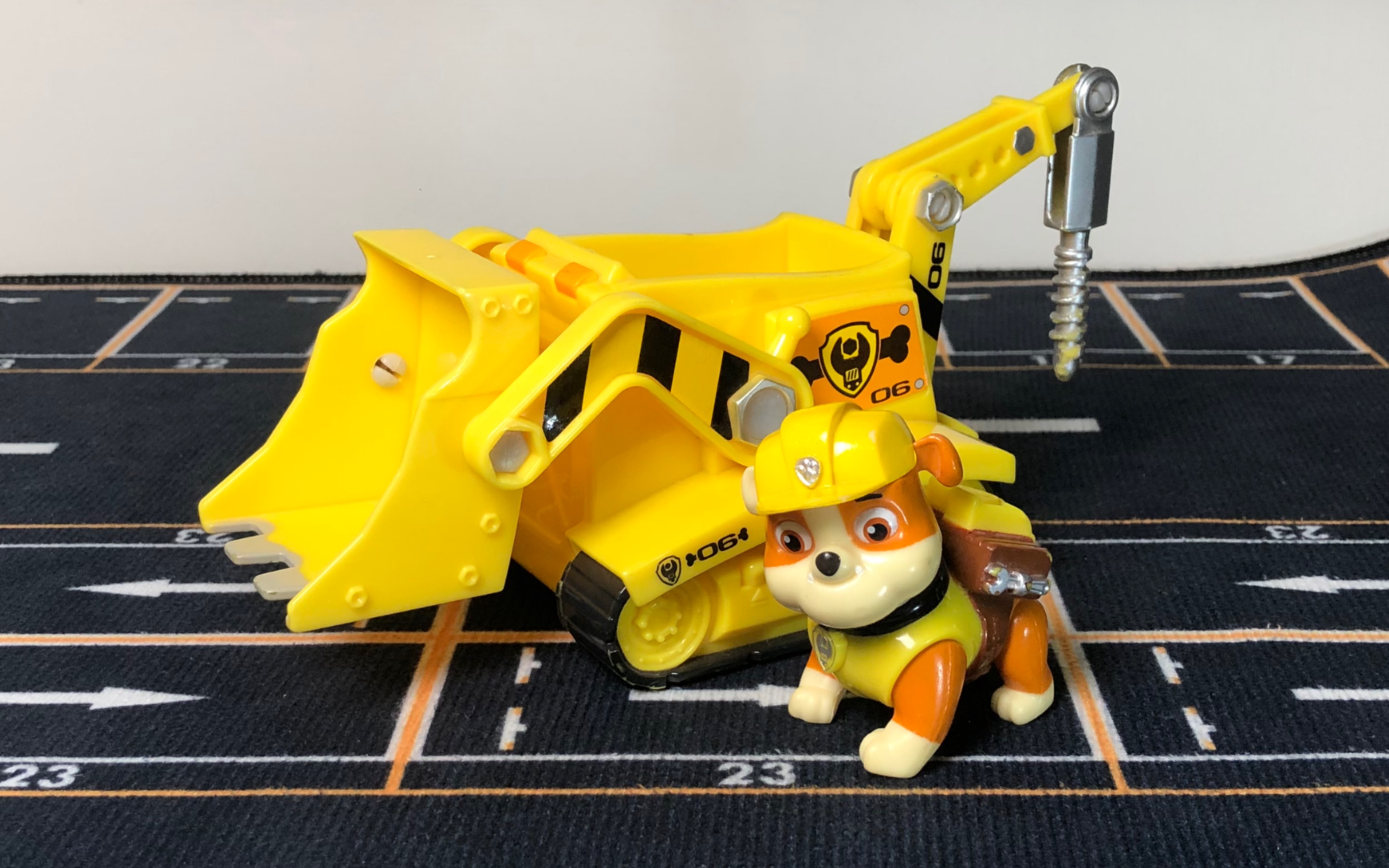 汪汪队立大功 06号 挖掘机 小砾_哔哩哔哩_bilibili