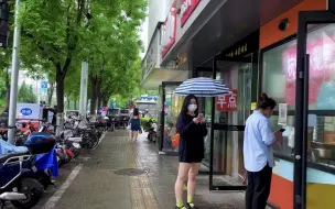 下载视频: 雨中漫步，朝来科技园，广顺北大街，东湖地铁站，望京科技园